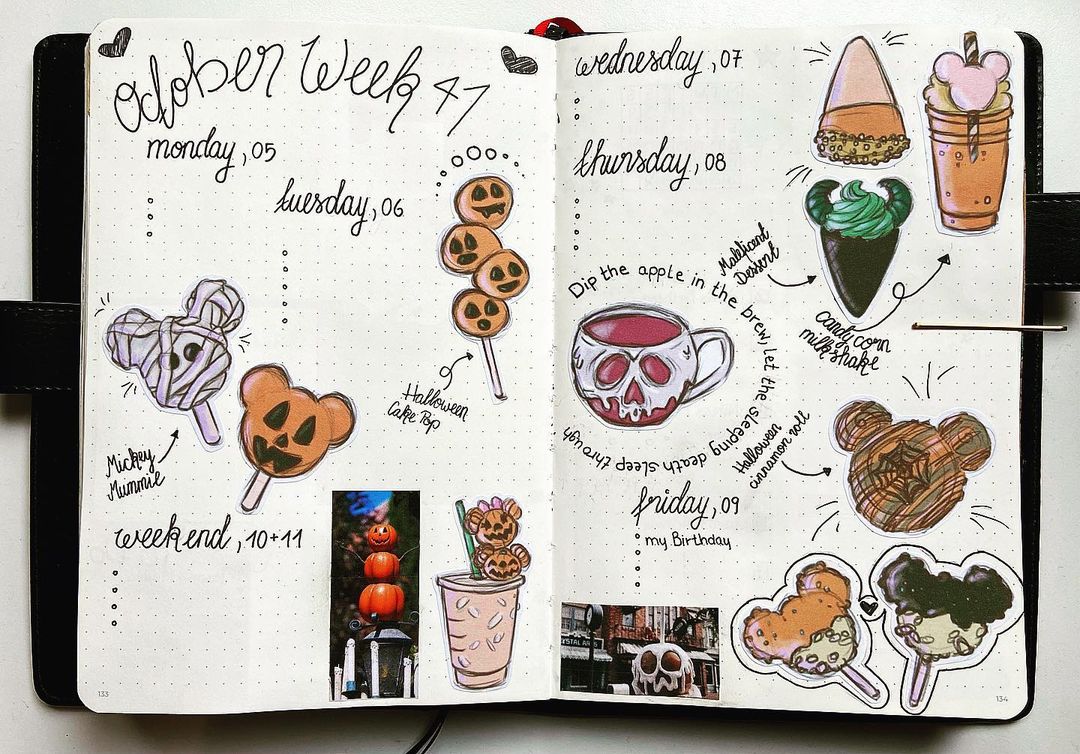 Halloween Weekly Spread