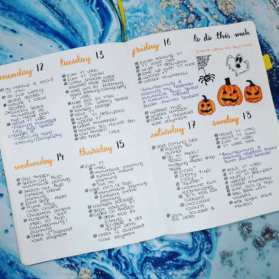 Halloween Weekly Spread